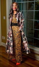 Load image into Gallery viewer, Camouflage Dress Jacket
